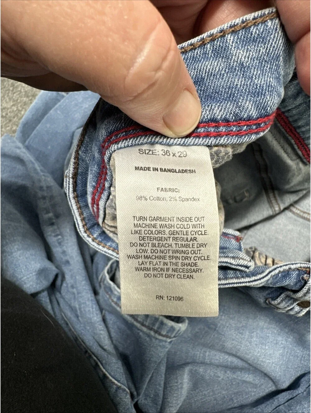 English Laundry preowned good